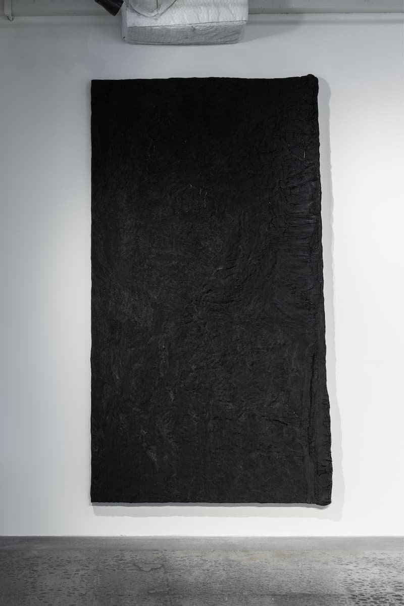 btGush_Wall
